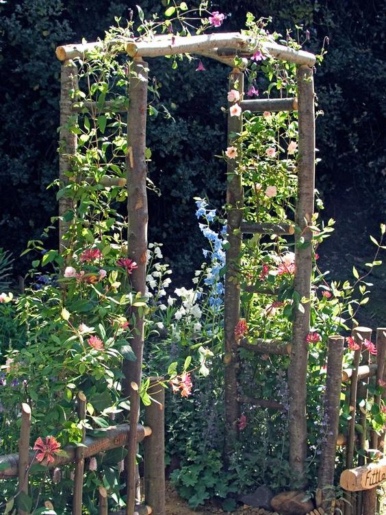 rustic floral arch