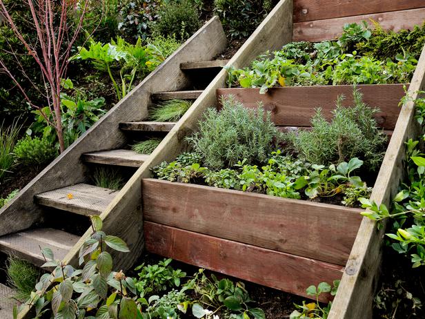 10 DIY Awesome and Interesting Ideas For Great Gardens 9