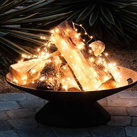 7 Unique Ways To Use Christmas Lights Outdoors