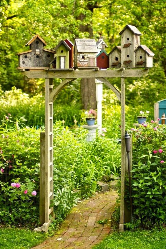 bird-houses-garden-decor