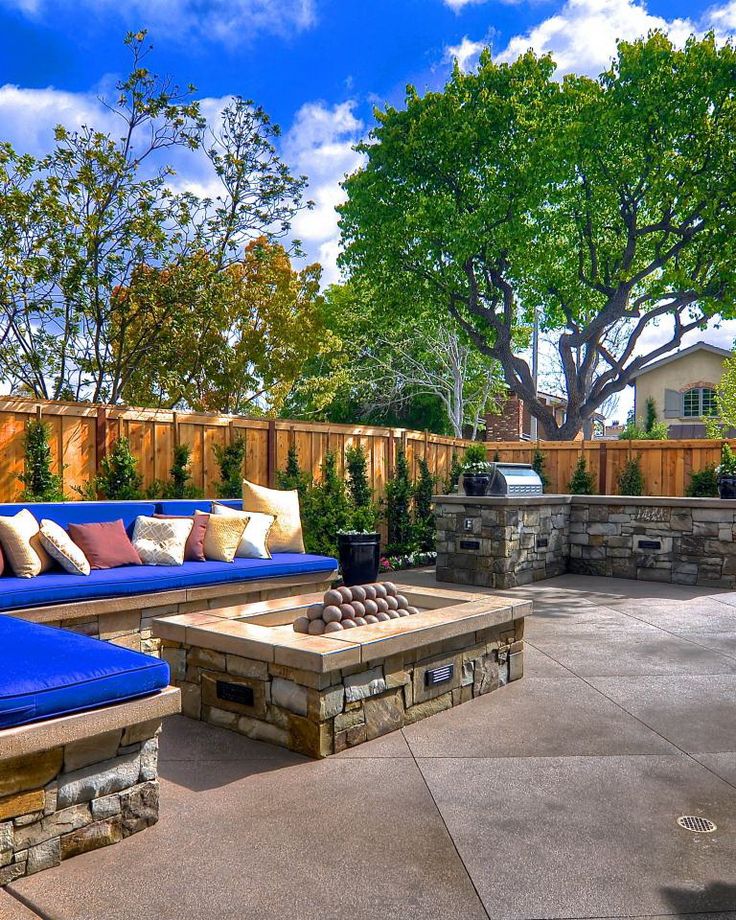 Cozy Fire Pit Zone Designs For Your Garden