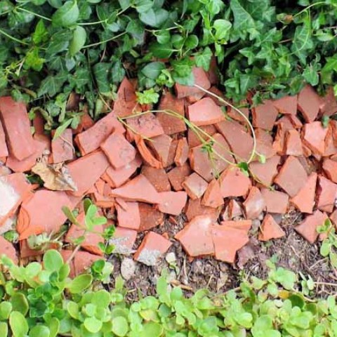 6 Creative Ways To Use Broken Pots In Your Garden
