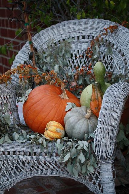 Cozy Rustic Outdoor Decor Ideas For Thanksgiving