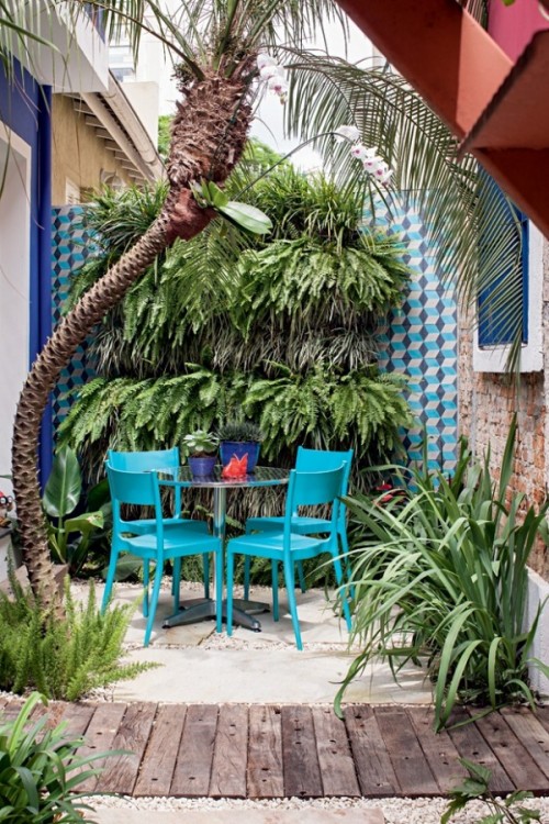 Tropical Backyard Garden And Terrace Design
