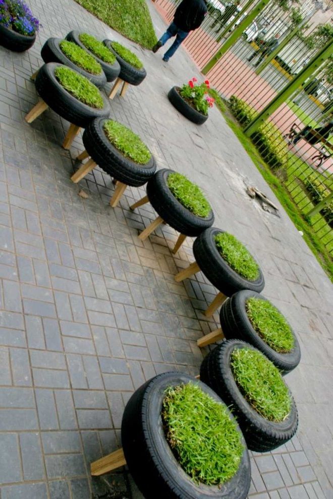 15 Excellent DIY Backyard Decoration & Outside Redecorating Plans 7 Planters Made by Old Tyres