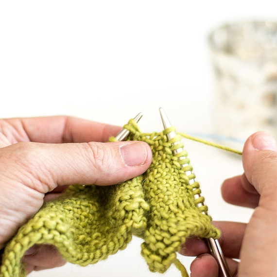 1-knit-linen-stitch-0815-8.jpg (skyword:188188)
