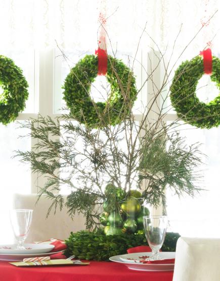 Christmas centerpiece ideas: wreath