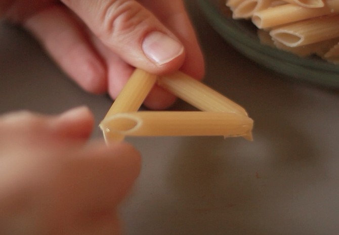 Glue pasta triangle