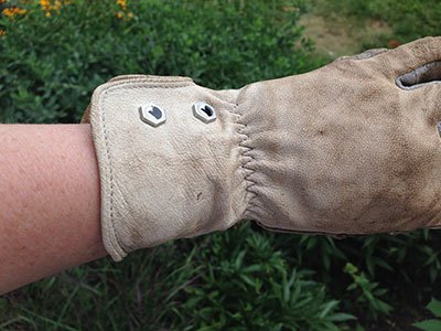 Elastic wrist on StoneBreaker Gloves