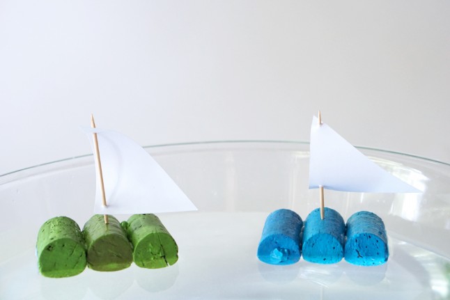 recycled-cork-boats5