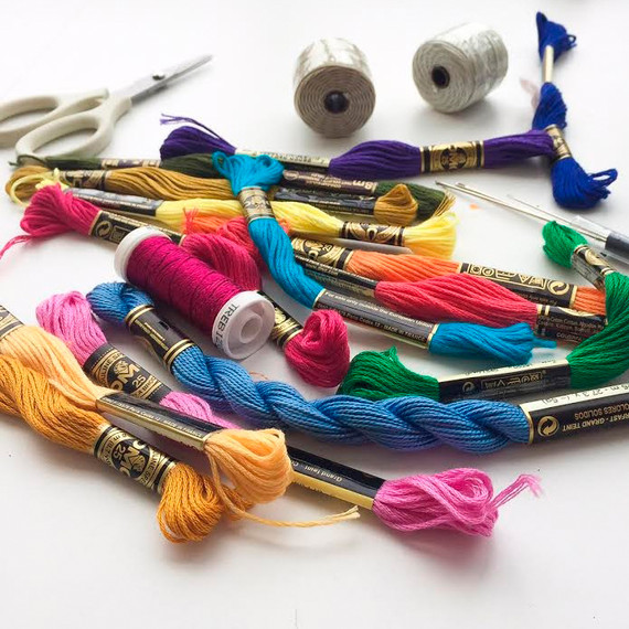 craft-bins-embroidery-thread-scissors-0815.jpg