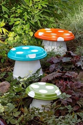 diy-garden-claypot-mushrooms