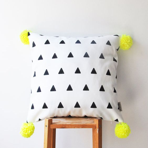 geometric-decorative-pillow