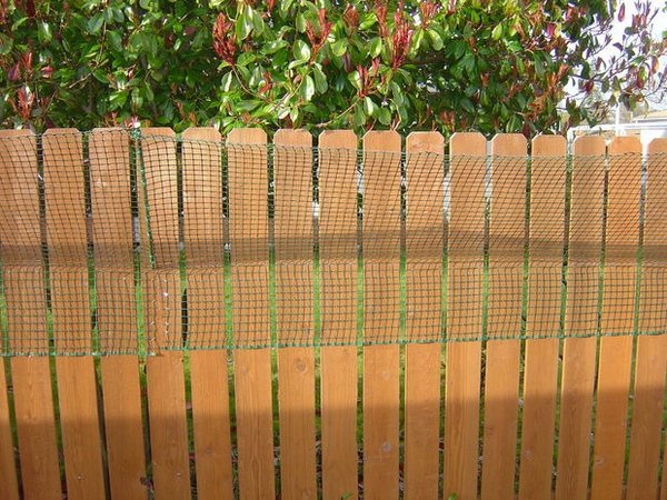 how to instal cat fence on existing garden fence