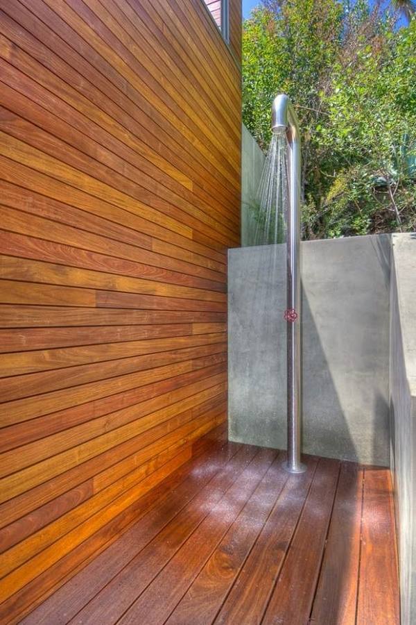 minimalist-outdoor shower ideas stainless steel concrete wall