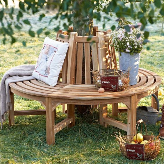 Cool Garden Benches For Any Outdoor Décor Style
